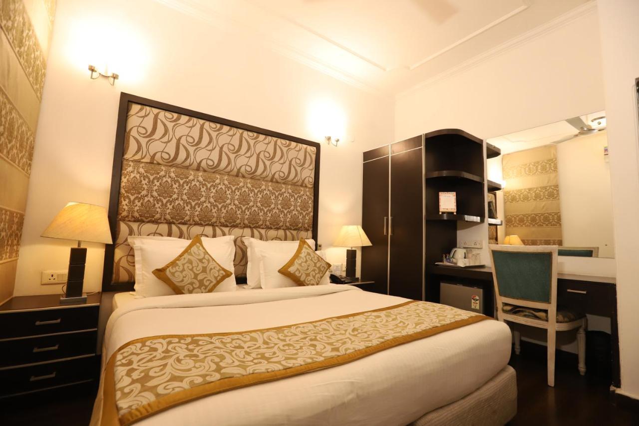 Hotel Capitol Hills - Greater Kailash Delhi New Delhi Ngoại thất bức ảnh