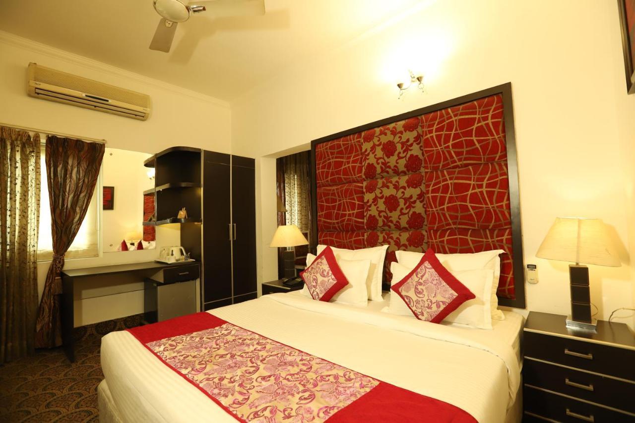 Hotel Capitol Hills - Greater Kailash Delhi New Delhi Ngoại thất bức ảnh