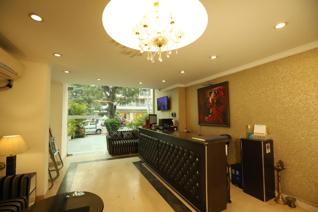 Hotel Capitol Hills - Greater Kailash Delhi New Delhi Ngoại thất bức ảnh