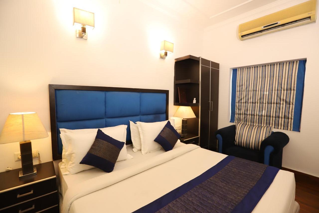 Hotel Capitol Hills - Greater Kailash Delhi New Delhi Ngoại thất bức ảnh