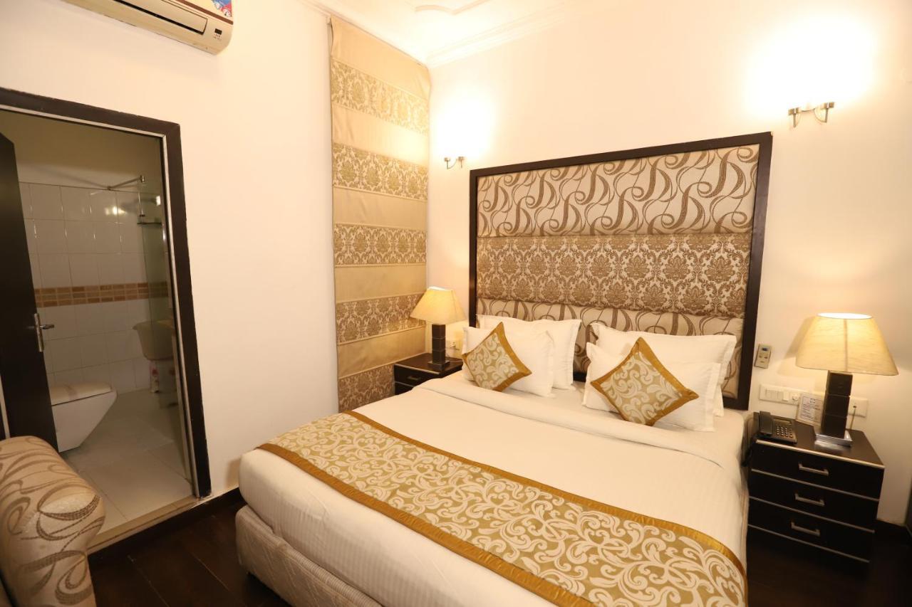 Hotel Capitol Hills - Greater Kailash Delhi New Delhi Ngoại thất bức ảnh