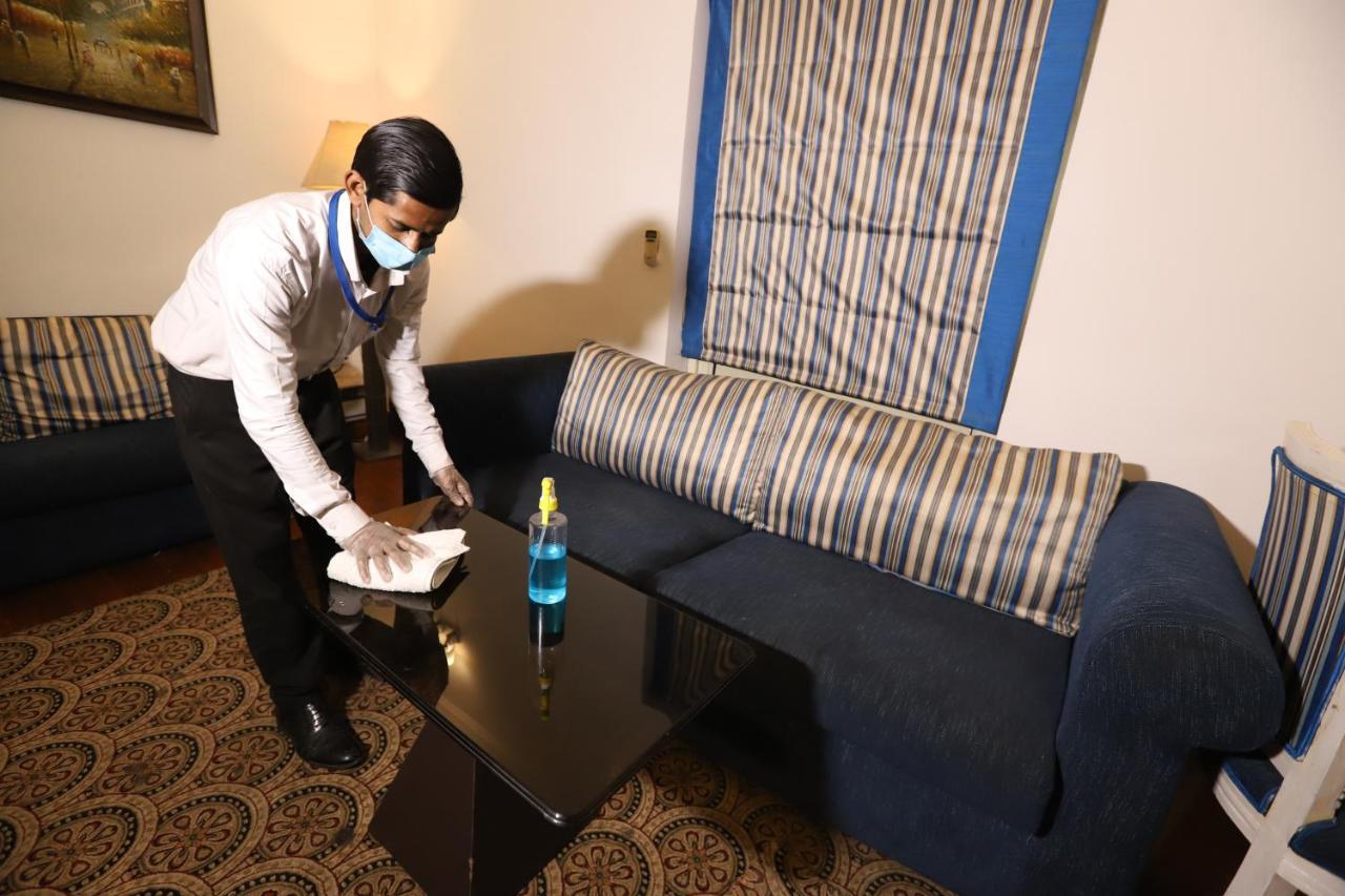 Hotel Capitol Hills - Greater Kailash Delhi New Delhi Ngoại thất bức ảnh