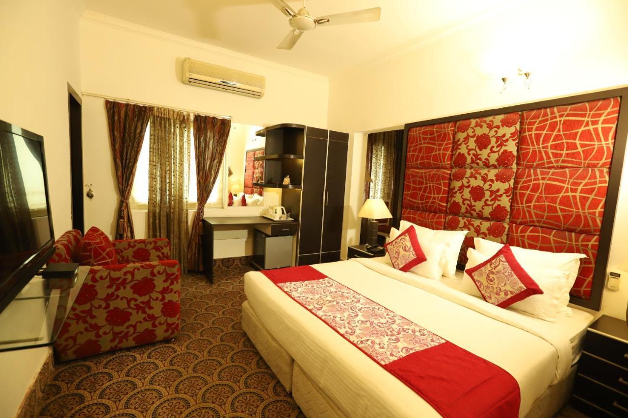Hotel Capitol Hills - Greater Kailash Delhi New Delhi Ngoại thất bức ảnh